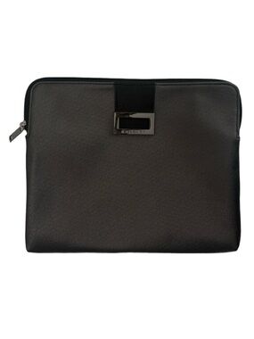 Bvlgari Black Leather Tablet Makeup Pouch Case Clutch Logo Clasp Zipper Closure